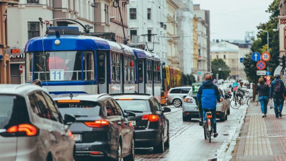 Ebra poursuit sa mobilisation pour les transports alternatifs